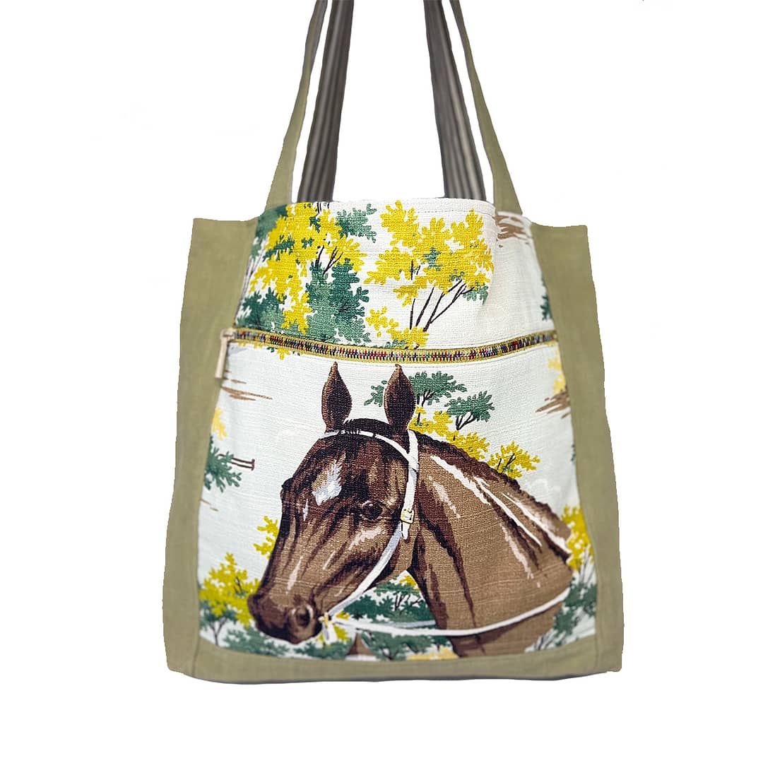 Up Island Bag – Horse Motif